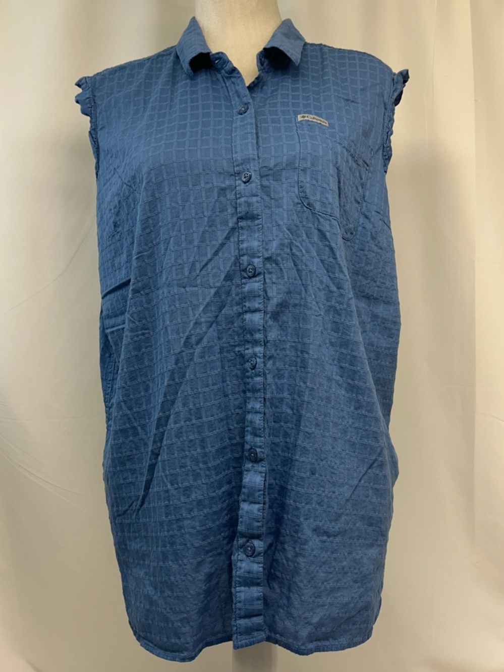 Columbia Blue Sleeveless Button-Up Textured Shirt Size X-LARGE